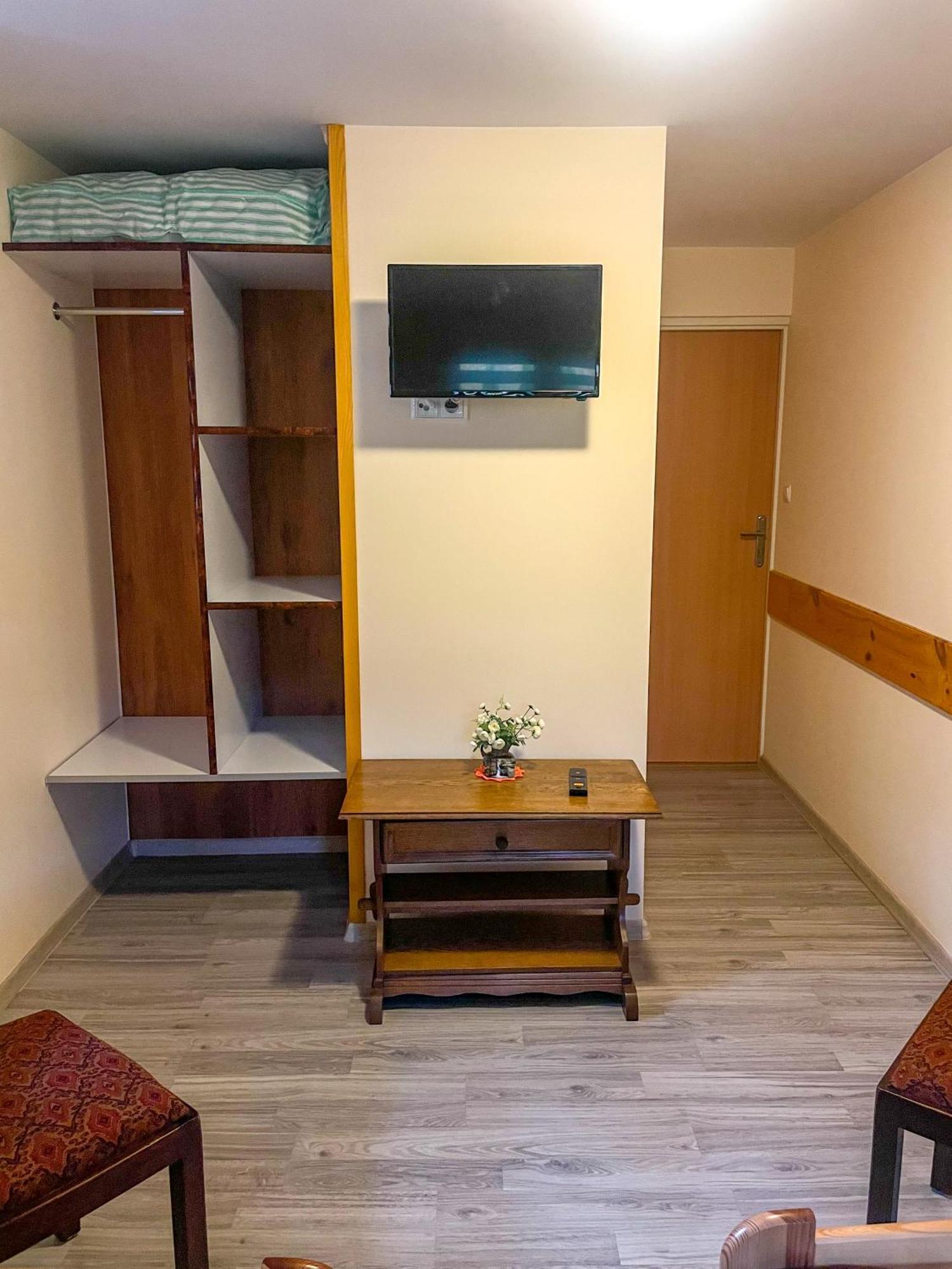 Koniczynka Hotel Sciegny Luaran gambar
